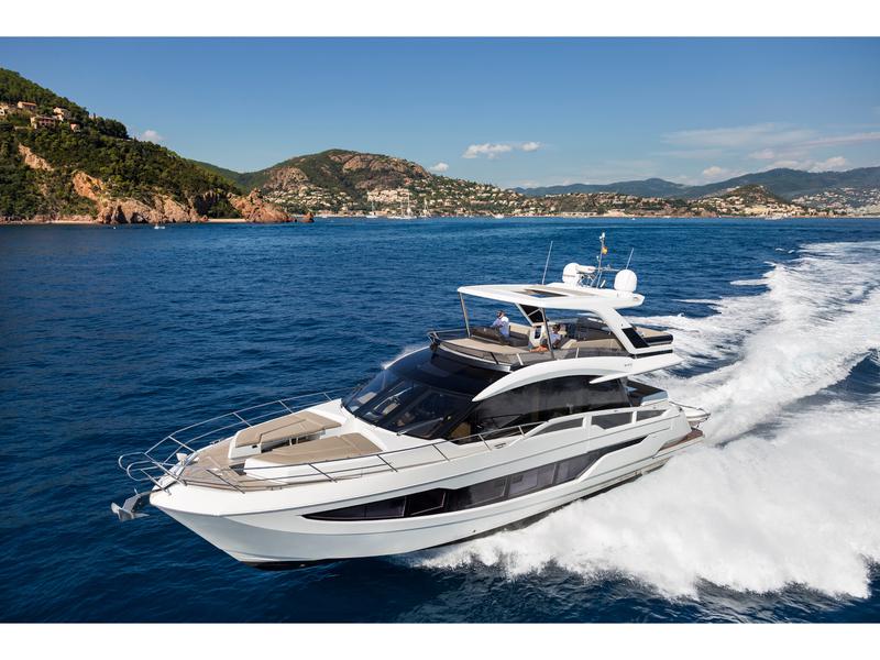Book yachts online - motorboat - Galeon 640 Fly - FG Star - rent