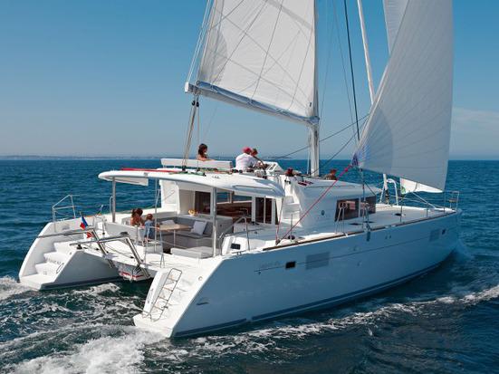 Book yachts online - catamaran - Lagoon 450  Flybridge - Cidici - rent