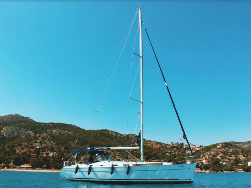 Book yachts online - sailboat - Cyclades 43.4 - Estera - rent