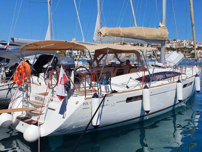 Book yachts online - sailboat - Jeanneau 53 - Makemo - rent