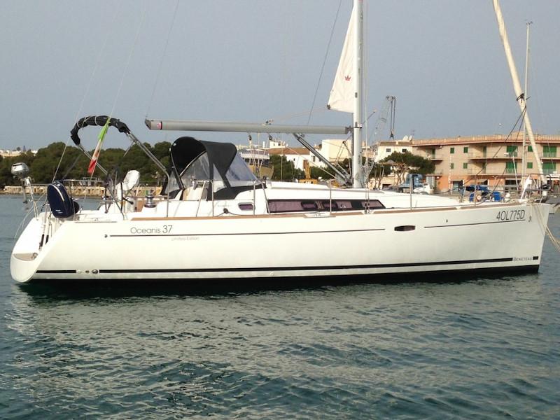 Book yachts online - sailboat - Oceanis 37 - Polaris - rent