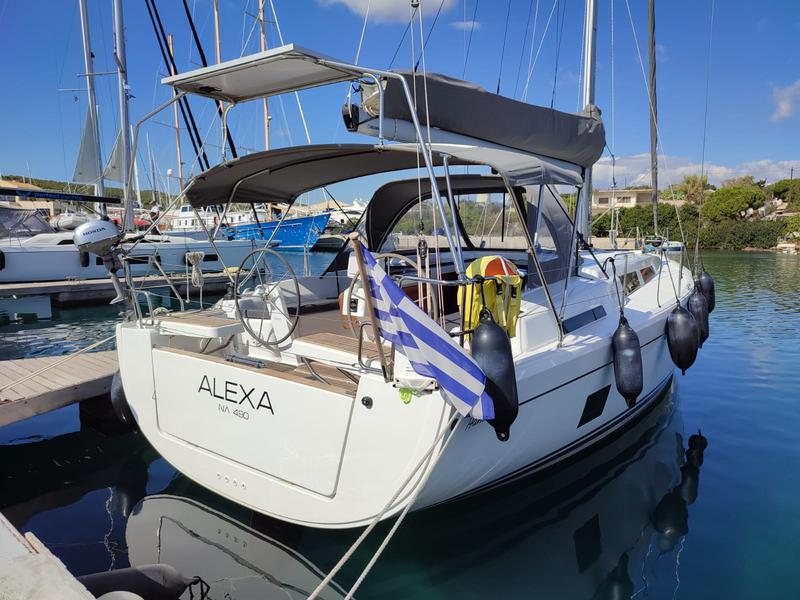 Book yachts online - sailboat - Hanse 418 - Alexa - rent