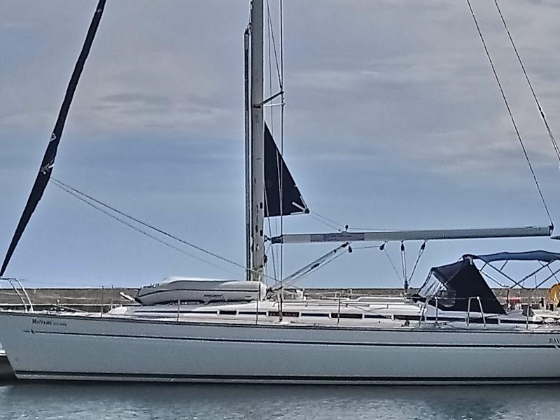 Book yachts online - sailboat - Bavaria 44 - Meltemi - rent