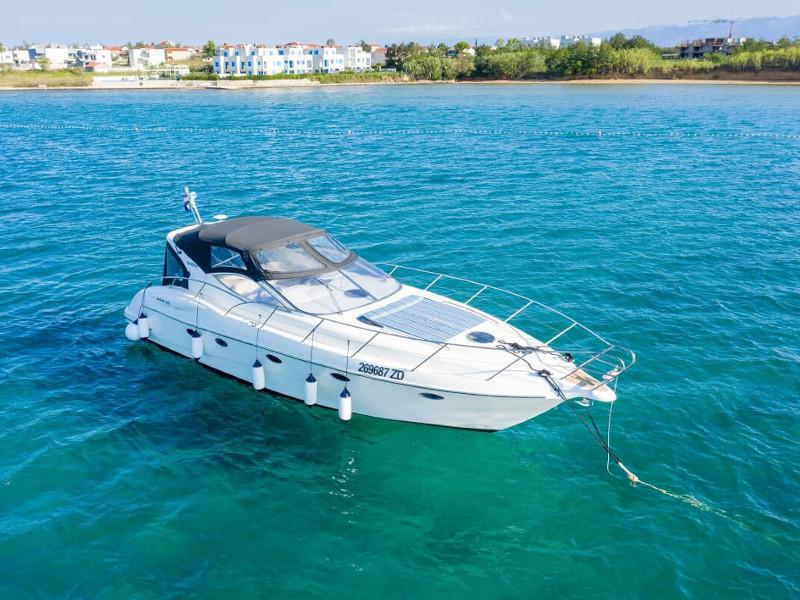 Book yachts online - motorboat - Gobbi 425 SC - Fido - rent
