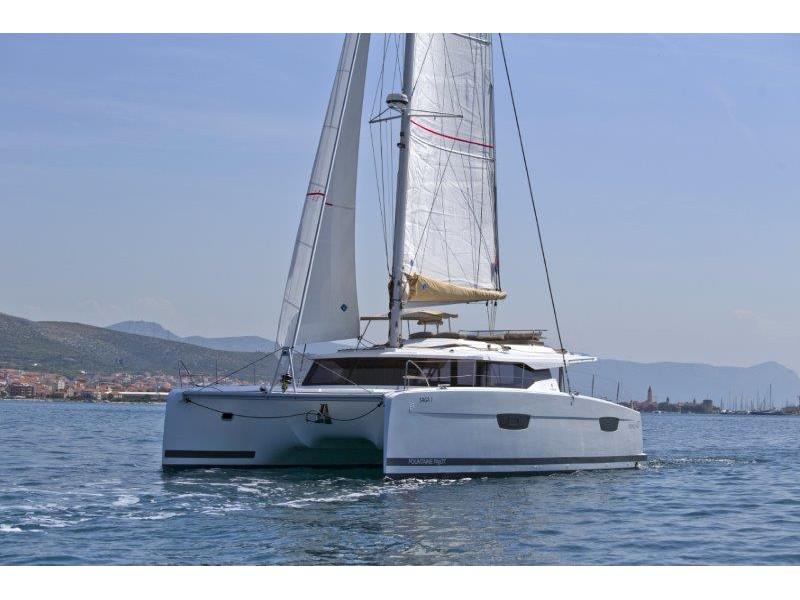 Book yachts online - catamaran - Saona 47 - SAGA I - AC and generator - rent