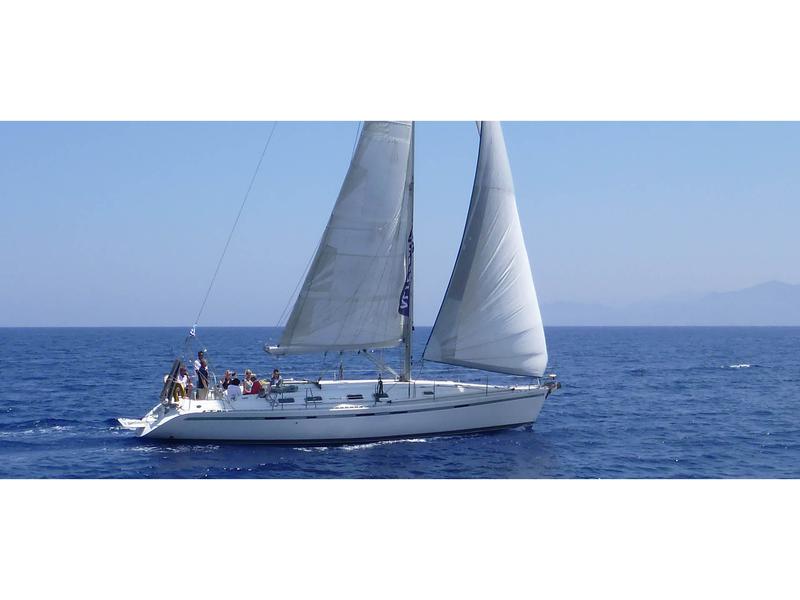 Book yachts online - sailboat - First 45 F5 - OINOH - rent