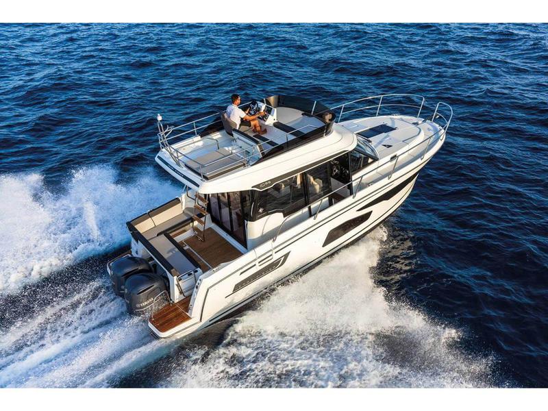 Book yachts online - motorboat - Merry Fisher 1095 FLY - Tana - rent