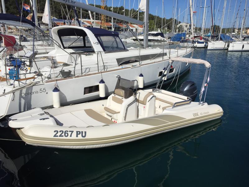 Book yachts online - motorboat - BSC 65 - BSC 65 (Yamaha 200) - rent