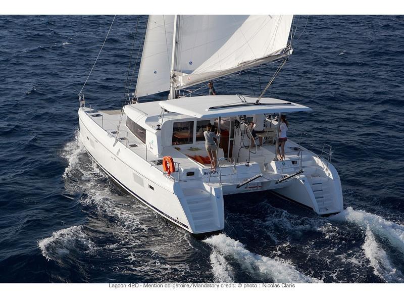 Book yachts online - catamaran - Lagoon 420 - LeVent - rent