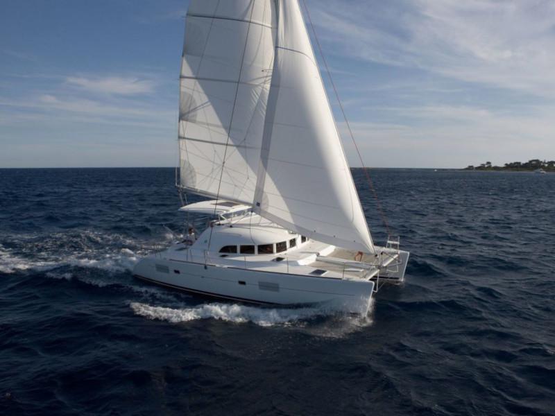 Book yachts online - catamaran - Lagoon 380 S2 - Malvasia - Comfort line - rent