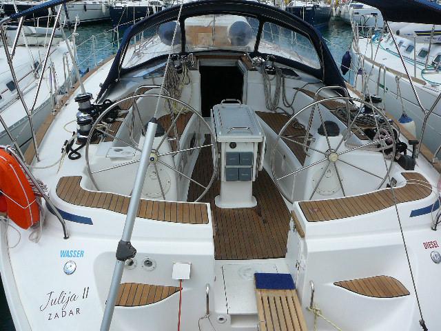 Book yachts online - sailboat - Bavaria 49 - JULIJA II  - rent