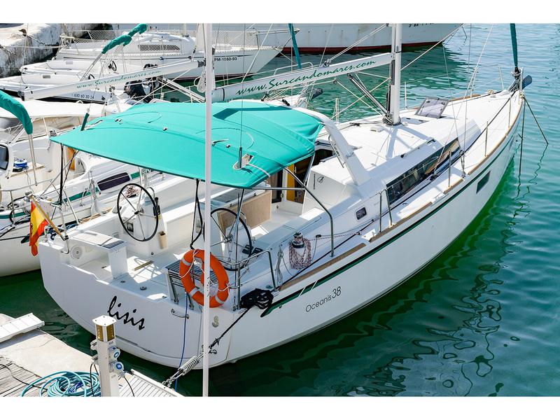 Book yachts online - sailboat - Oceanis 38 - Lisis - rent