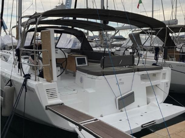 Book yachts online - sailboat - Dufour 470 - Potter - rent