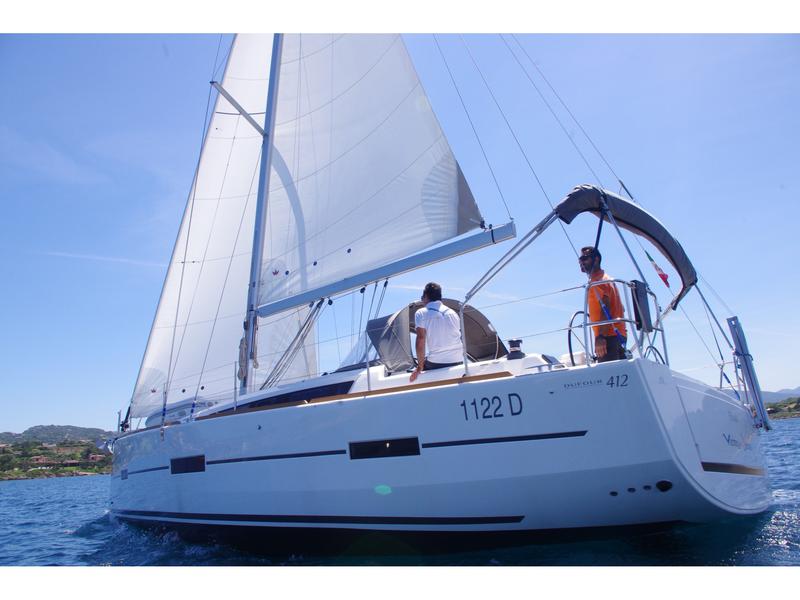 Book yachts online - sailboat - Dufour 412 Efram - Efram - rent
