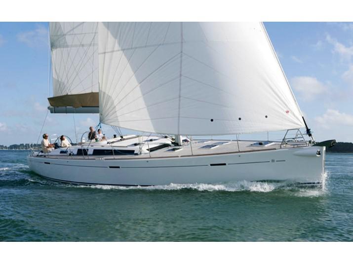 Book yachts online - sailboat - Dufour 525 Grand Large - Rainbow - rent