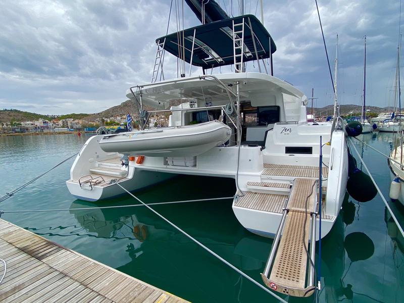 Book yachts online - catamaran - Lagoon 46(12 PAX) - Zen - rent