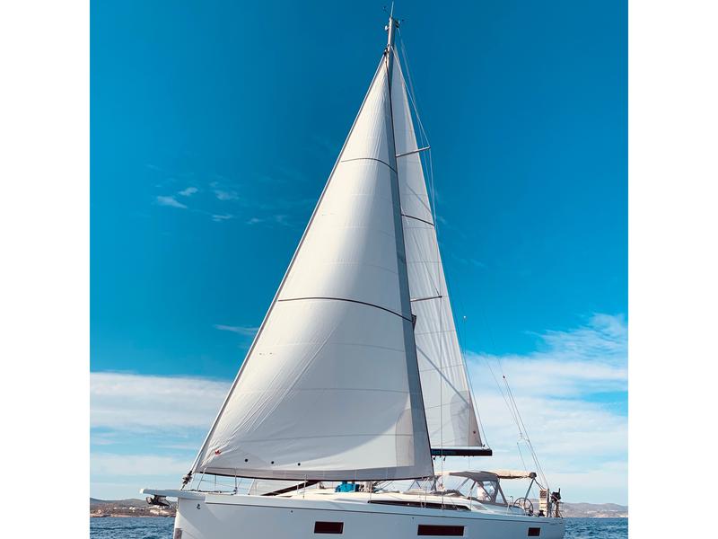 Book yachts online - sailboat - Oceanis 51.1 LUX (GEN,AC,WATERMAKER) - Princess Oceana - rent