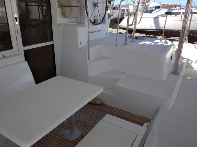 Book yachts online - catamaran - Lagoon 39 - Randy Dandy O - rent