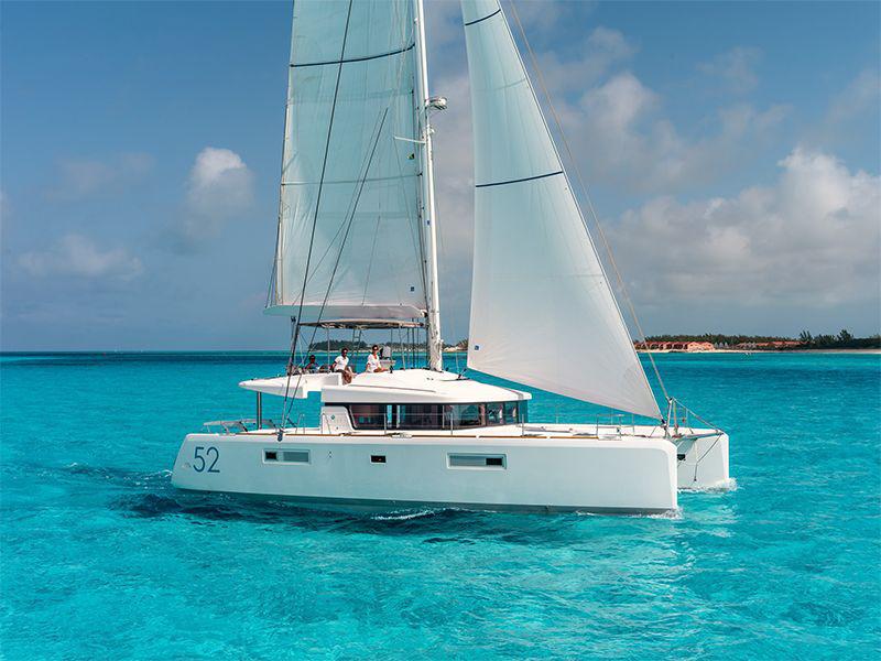Book yachts online - catamaran - Lagoon 52F (5 cab) - Orsa Maggiore (AC, WM, Generator, Inverter, Tender Lift) - rent