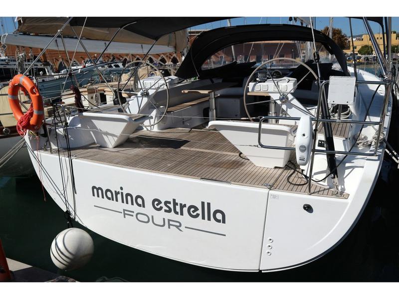 Book yachts online - sailboat - Hanse 575 - Marina Estrella Four (PMI) - rent