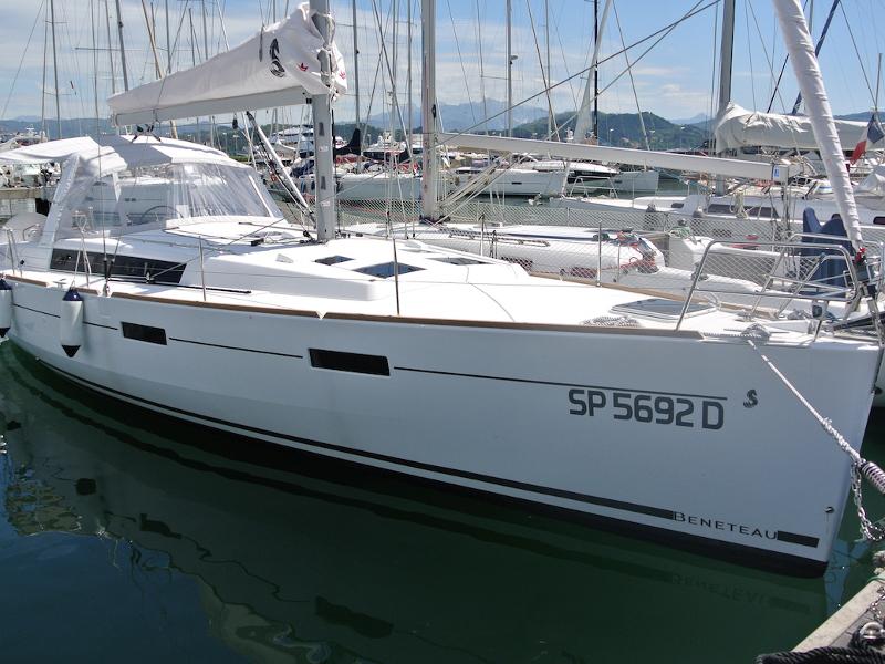 Book yachts online - sailboat - Oceanis 45 - Baltica - rent