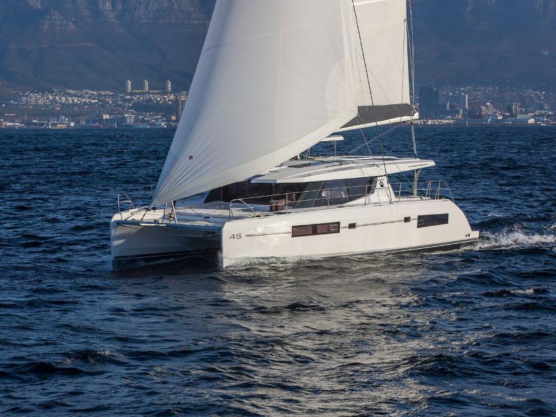Book yachts online - catamaran - Leopard 45 - Rosabe - rent
