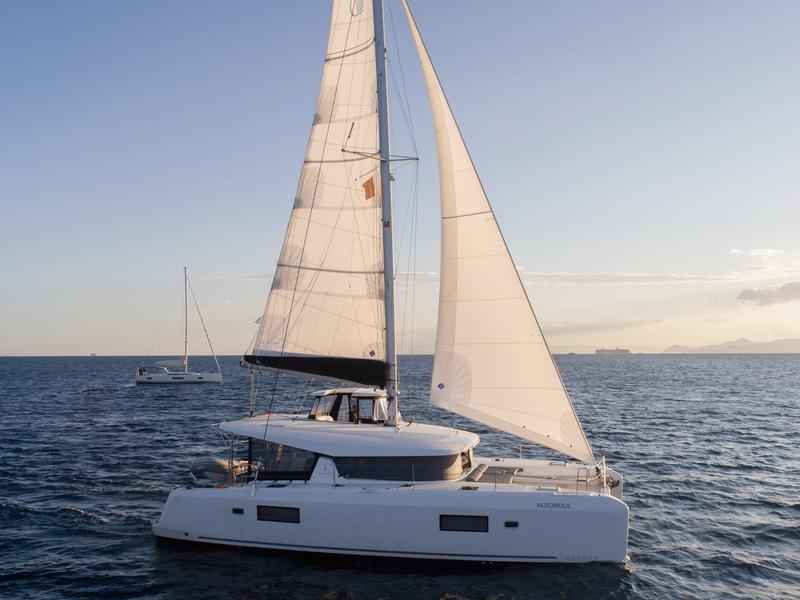 Book yachts online - catamaran - Lagoon 42 - Notorious | A/C, Gen, Watermaker, 12 pax - rent