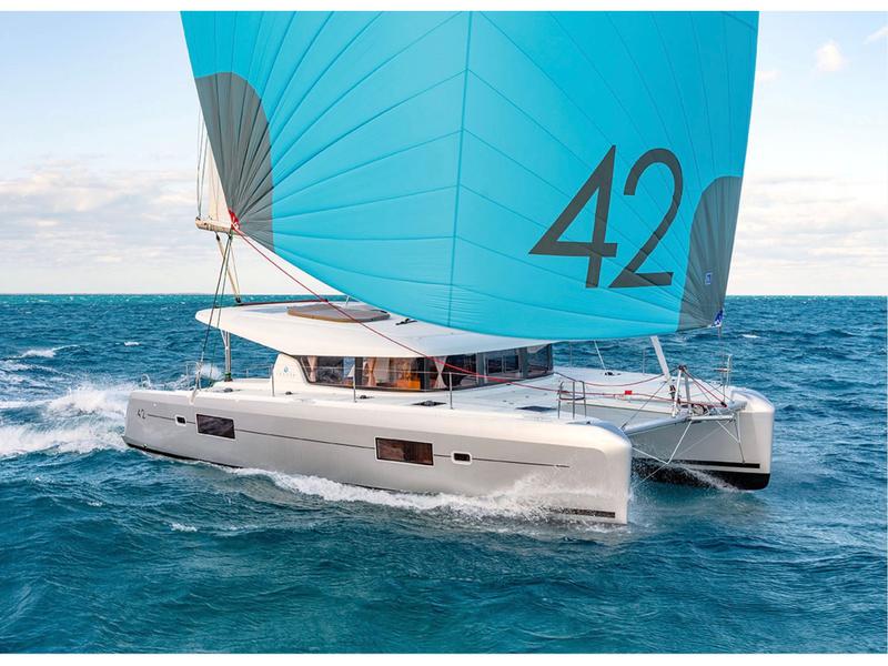 Book yachts online - catamaran - Lagoon 42 - Sea Wolf - rent