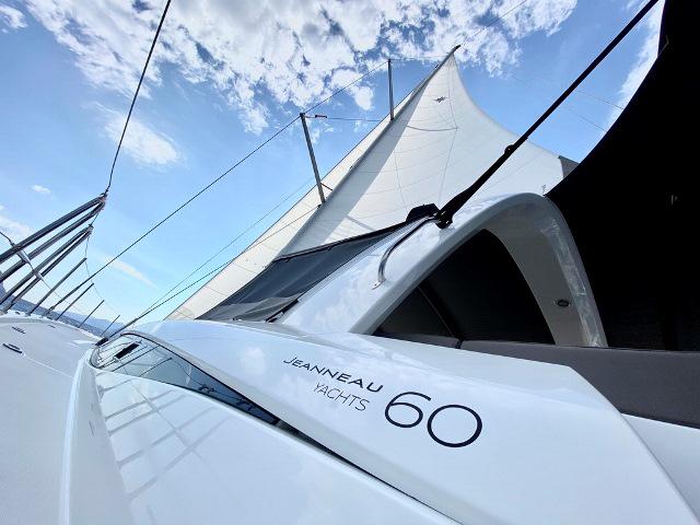 Book yachts online - sailboat - Jeanneau 60 Skippered - EUPHORIA - rent