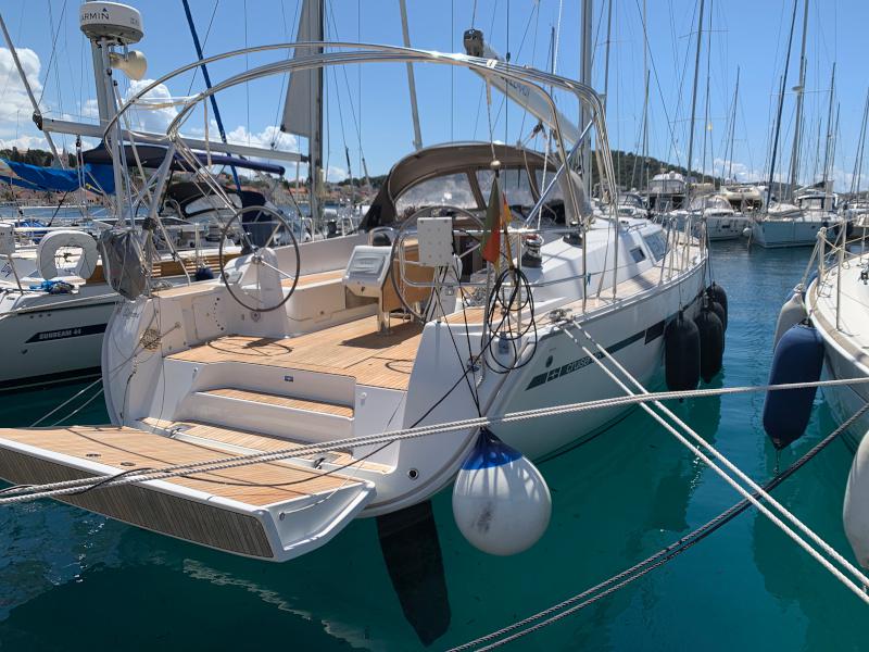 Book yachts online - sailboat - Bavaria Cruiser 46 - Blizzard - rent