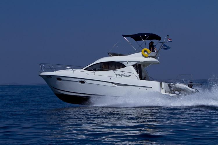Book yachts online - motorboat - Starfisher 34 - Stella - rent