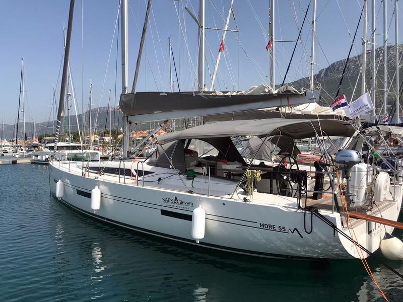Book yachts online - sailboat - More 55 - LIA OF SWEDEN - rent