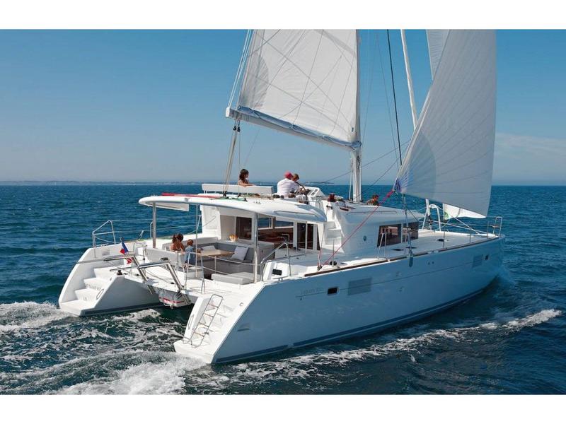 Book yachts online - catamaran - Lagoon 450  Flybridge - Lu Lu - rent