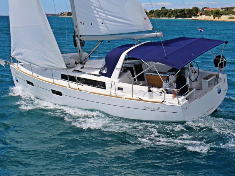 Book yachts online - sailboat - OCEANIS 38 BT - FEDE - rent