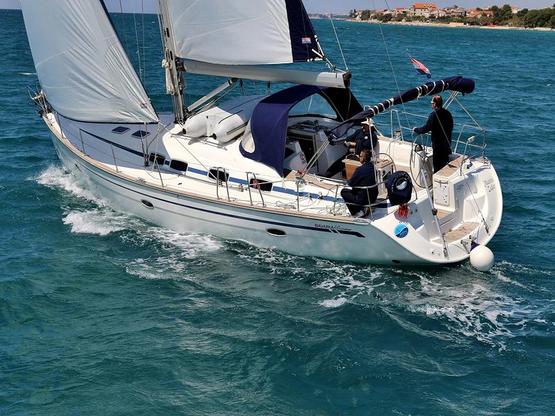 Book yachts online - sailboat - BAVARIA C 46 BT (05) - MAESTRAL - rent