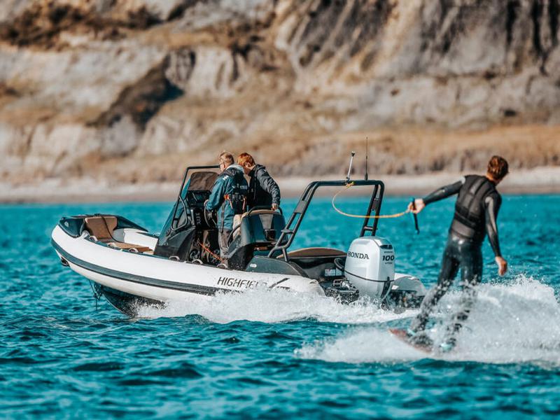 Book yachts online - motorboat - Highfield Sport 560 - Highfield 560 - rent