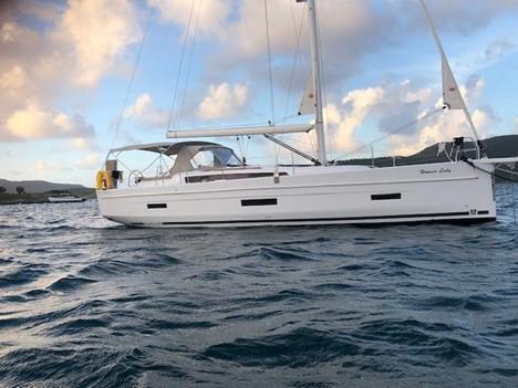 Book yachts online - sailboat - Dufour 430 - Hoosier Lady - rent