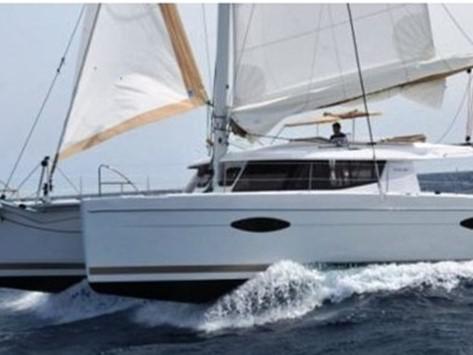 Book yachts online - catamaran - Lipari 41 - Squisita - rent