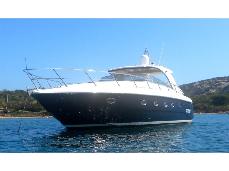 Book yachts online - motorboat - Blu Martin 46 ST - Profondo Blu - rent