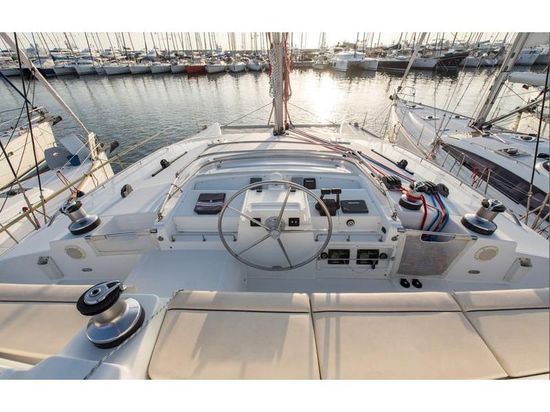 Book yachts online - catamaran - Lagoon 440 - LAGOON 440 (2007) - ATH - rent