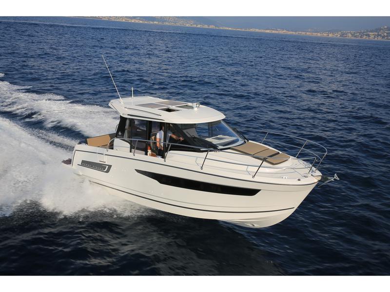 Book yachts online - motorboat - Merry Fisher 895 - Wind - rent