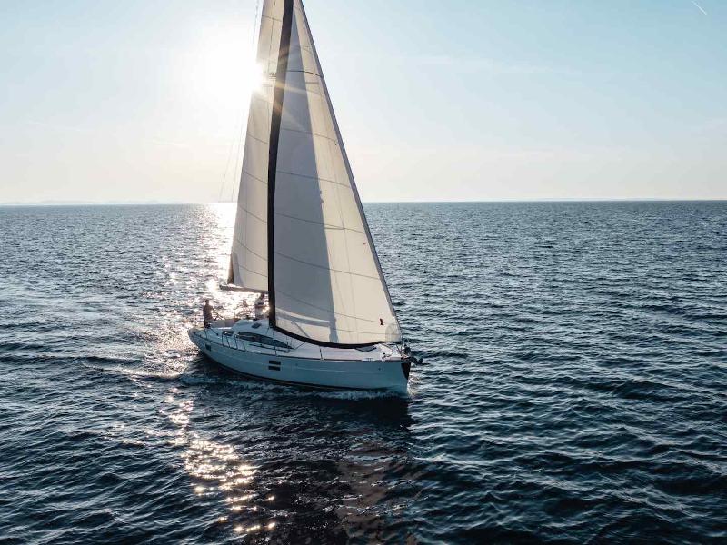 Book yachts online - sailboat - Elan Impression 40.1 - Olelole - rent