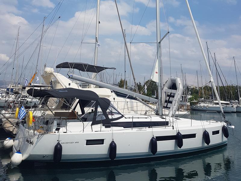 Book yachts online - sailboat - Sun Odyssey 490 - Anna smile - rent