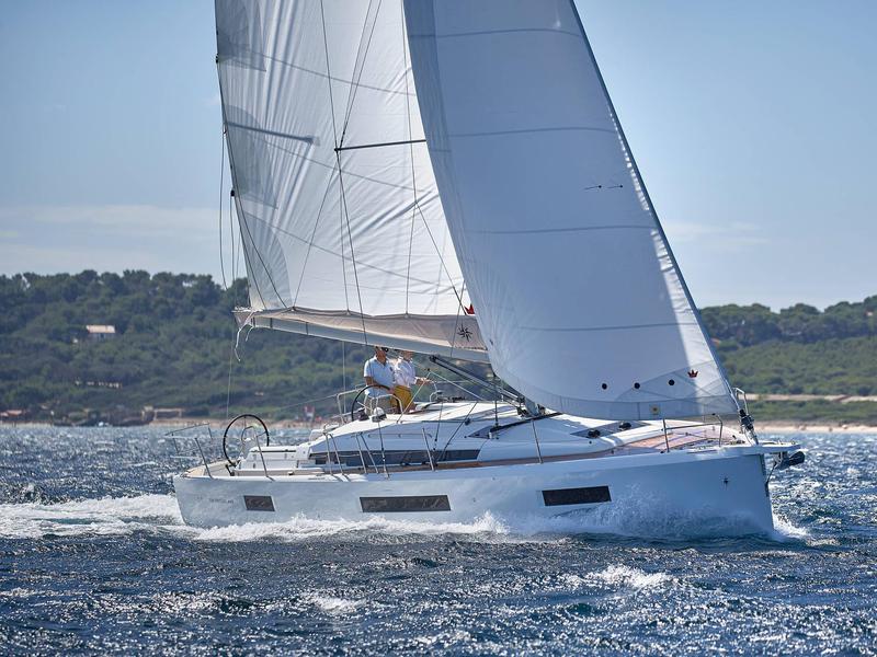 Book yachts online - sailboat - Sun Odyssey 440 - Eleni - rent