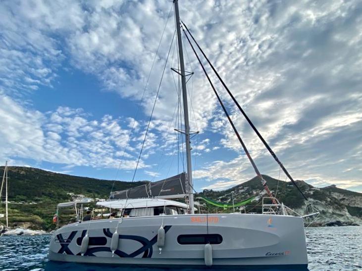 Book yachts online - catamaran - Excess 11 - Zèfiro - rent