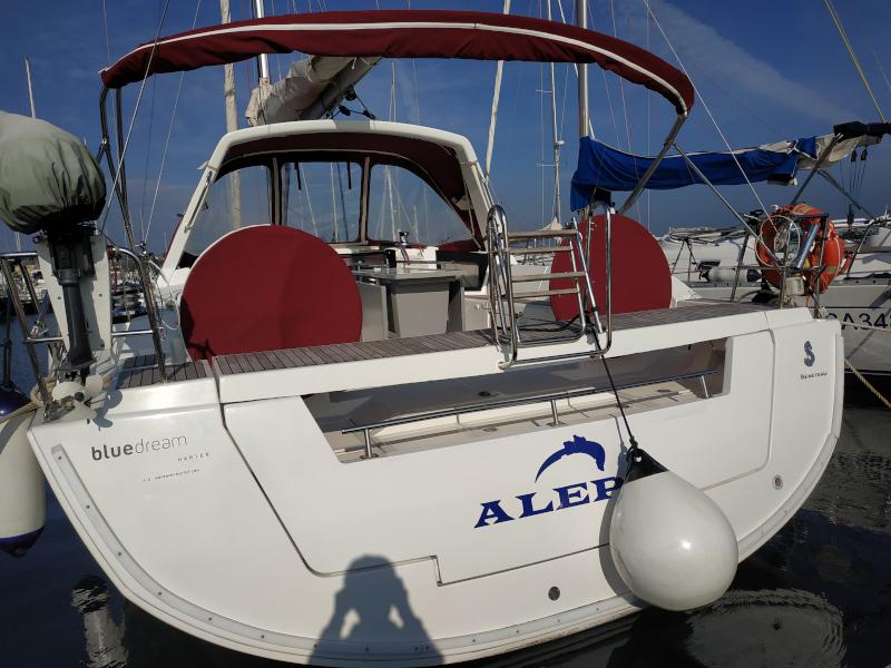 Book yachts online - sailboat - Oceanis 45 - Aleph - rent