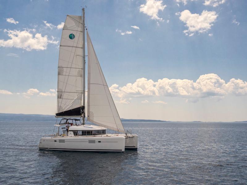 Book yachts online - catamaran - Lagoon 39 - Allimac - rent