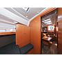 Book yachts online - sailboat - Bavaria Cruiser 37 - Lupe - rent
