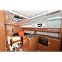 Book yachts online - sailboat - Bavaria Cruiser 37 - Eneja - rent