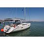 Book yachts online - sailboat - Jeanneau Sun Odyssey 469 - Vega  - A/C in Saloon - rent
